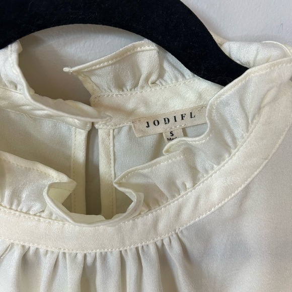 JODIFL Cream Ruffle Blouse Size S - Picture 3 of 8